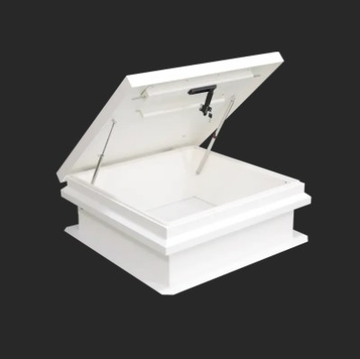 Kako se nositi s curenjem vode oko tavanskih krovnih prozora?